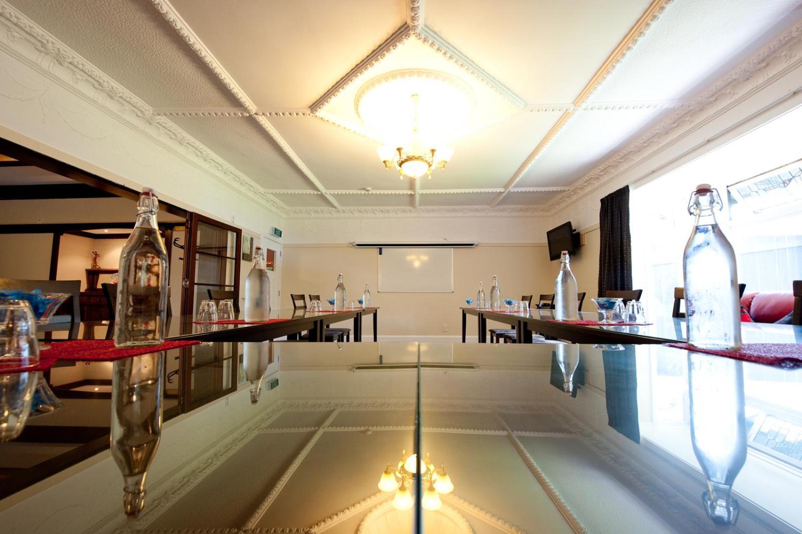 Anndion Lodge Motel & Conference Centre Уангануй Екстериор снимка