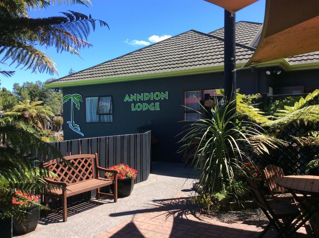 Anndion Lodge Motel & Conference Centre Уангануй Екстериор снимка