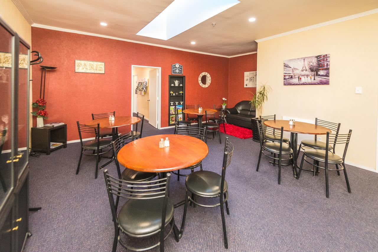 Anndion Lodge Motel & Conference Centre Уангануй Екстериор снимка