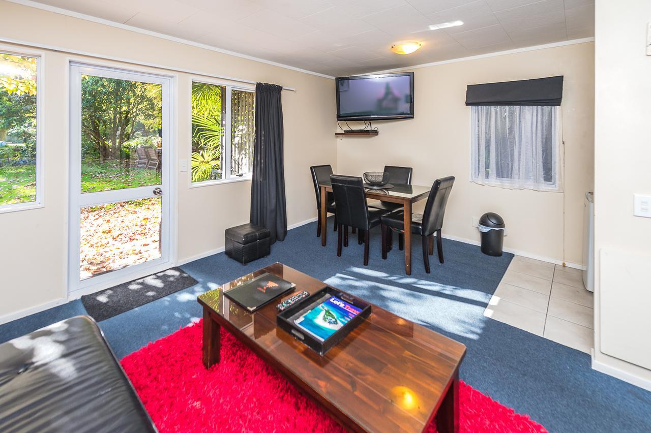 Anndion Lodge Motel & Conference Centre Уангануй Екстериор снимка