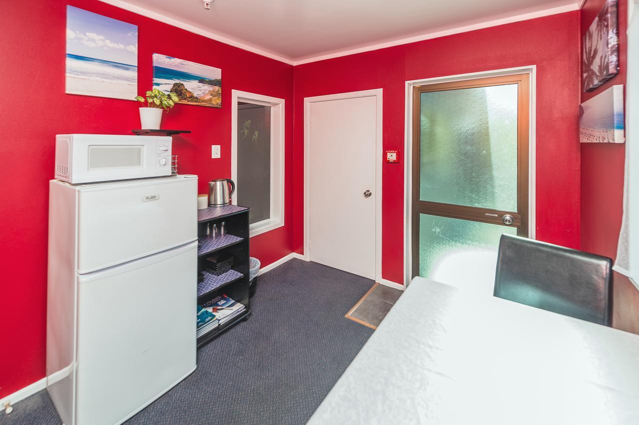 Anndion Lodge Motel & Conference Centre Уангануй Екстериор снимка